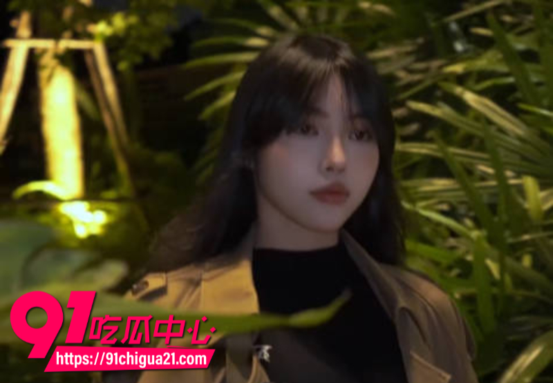 亚洲女网黄miuzxc在性爱约会网站上勾引陌生人约炮2