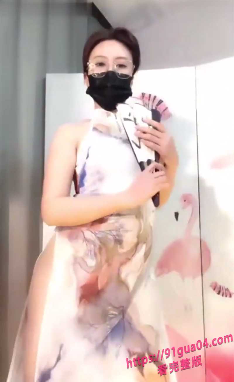 快手少妇小阿姨直播合集 性感身姿撩动无数网友！ 配图3