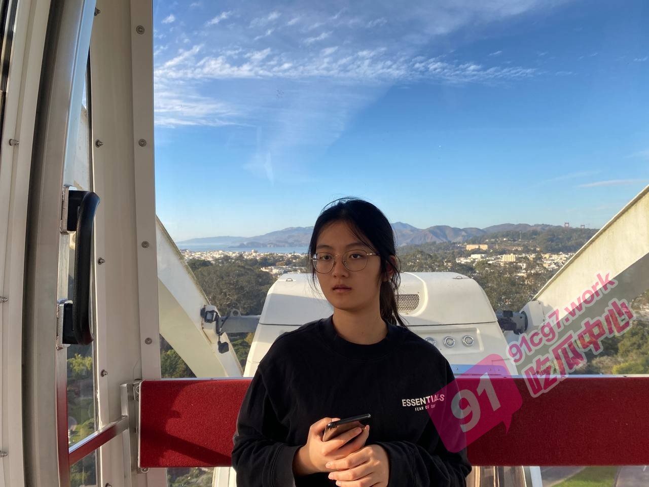 浙江眼镜妹秦悦  与男友怼脸拍摄激情性爱   眼镜妹果然够骚
