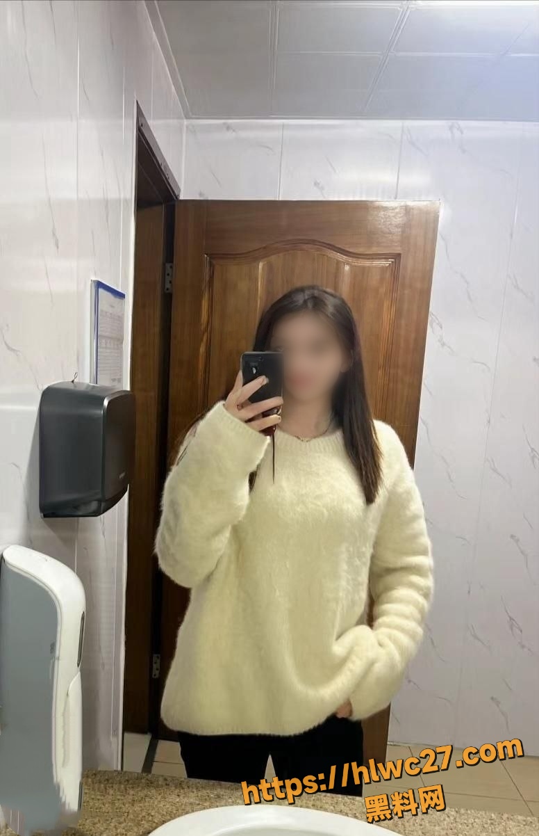 海角熟女控淫乱大神 小金 约炮朋友的极品妈妈 黑丝熟女身材苗条水多又淫荡