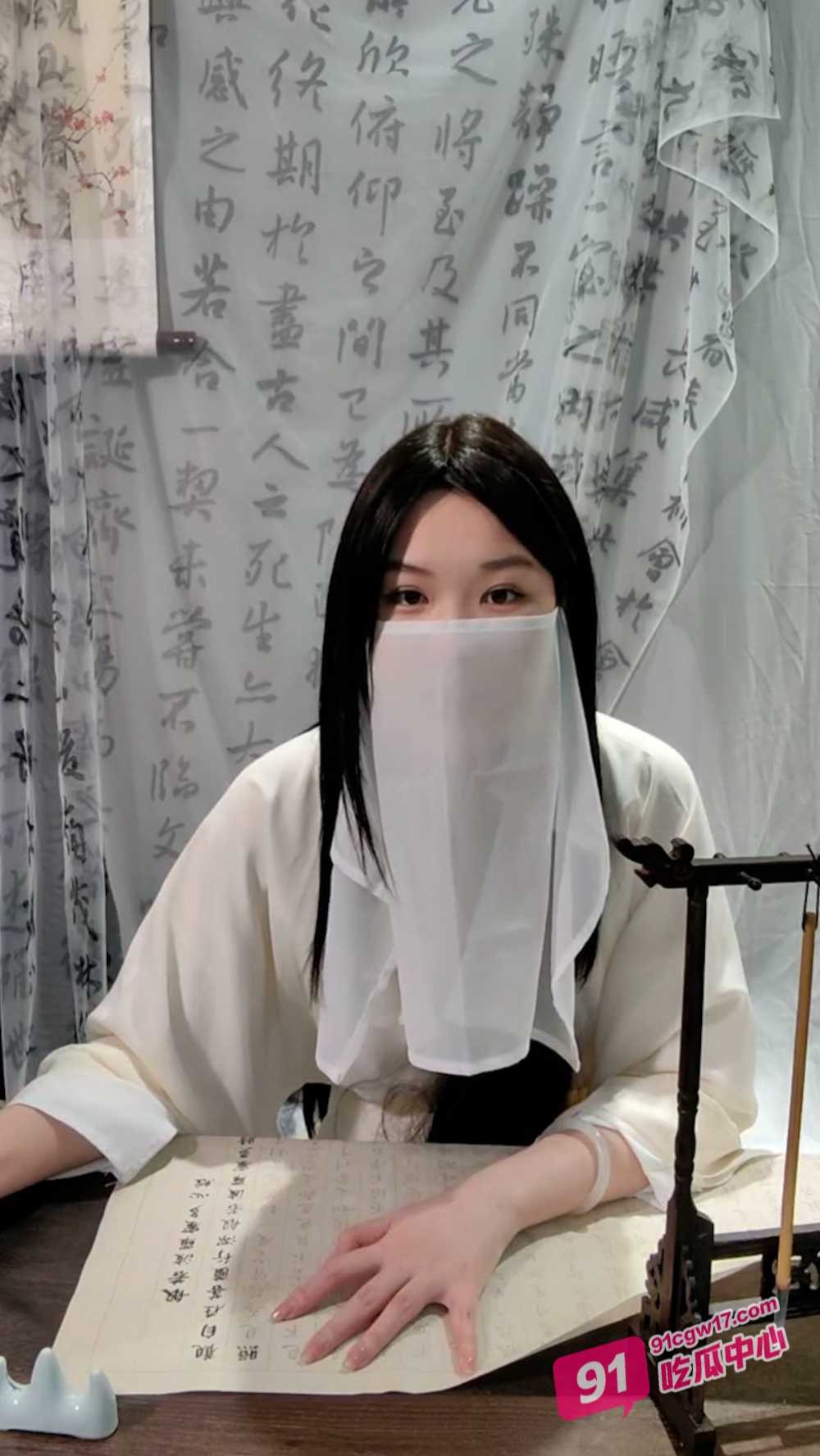 福利姬嘟嘟猫汉服福利视频 一言不合就脱光光摸穴跳蛋震动棒轮番上爽的娇喘连连