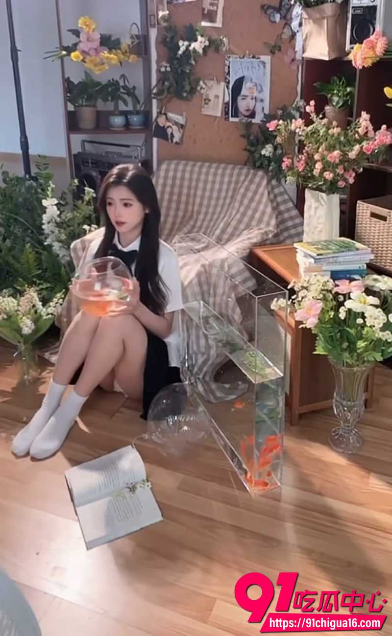 抖音网红走光合集 10 抖音网红走光合集 10