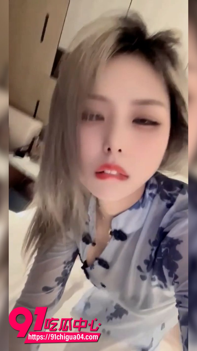 快手女网红白嫩御姐 猫儿定制福利 阿黑颜裸体自慰诱惑 销魂表情让人欲罢不能