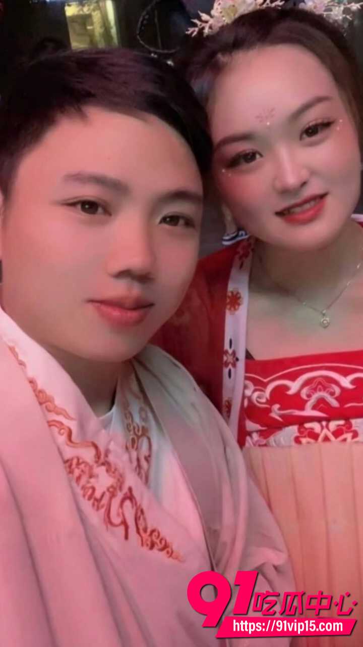 抖音百万网红胡一刀人设崩塌14