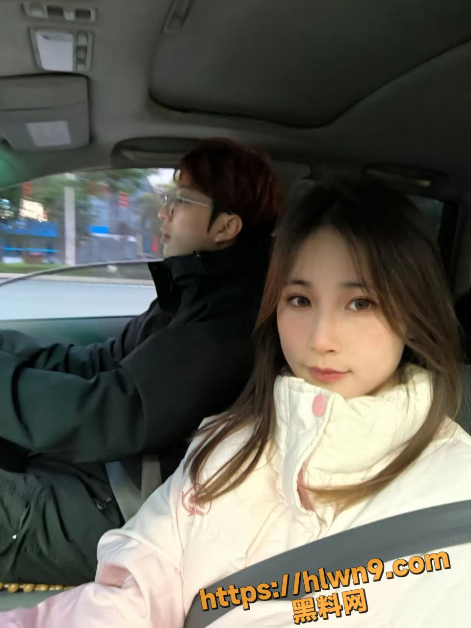 广西梧州七中校园反差母狗刘咏莉与男友不雅视频流出 小小年纪就技艺精湛太难得！