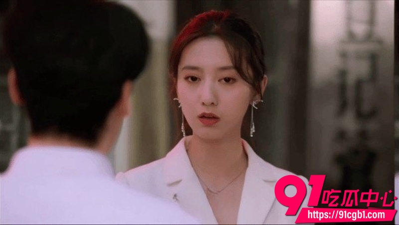 AI魔改电视剧大厨小婿 陈姝君 朱容君 景漫 人妻骚货口交后入当众做爱 娴熟技巧看得人彻底上头