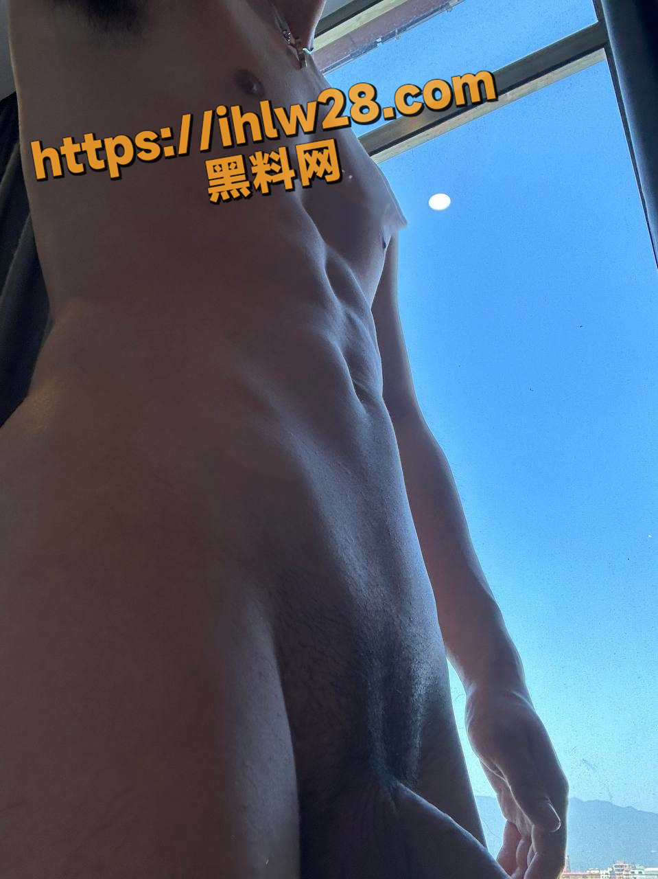 当男模遇上了女模 帅哥男模露脸性爱视频流出 自己用飞机杯榨精爆射 和同行女模特约炮！