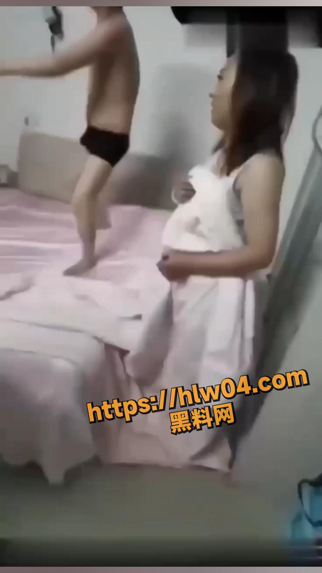 儿子带同学约母亲3P 被父亲抓奸现场曝光 现实比电视剧反而更加的荒诞!