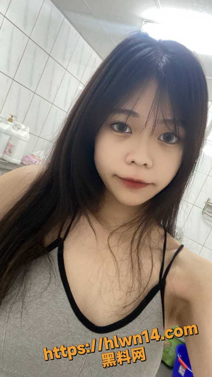 清纯嫩妹 私下骚穴都淌大水 高颜值反差大学生母狗全裸自慰逼脸同框 绝对是你打飞机必备神片！