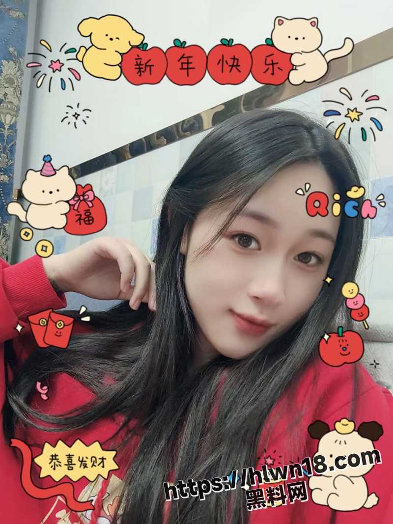 济南学生妹何蕊 周末酒吧兼职营销 清纯的外表下难掩淫荡的内心 为了业绩竟免费送炮！