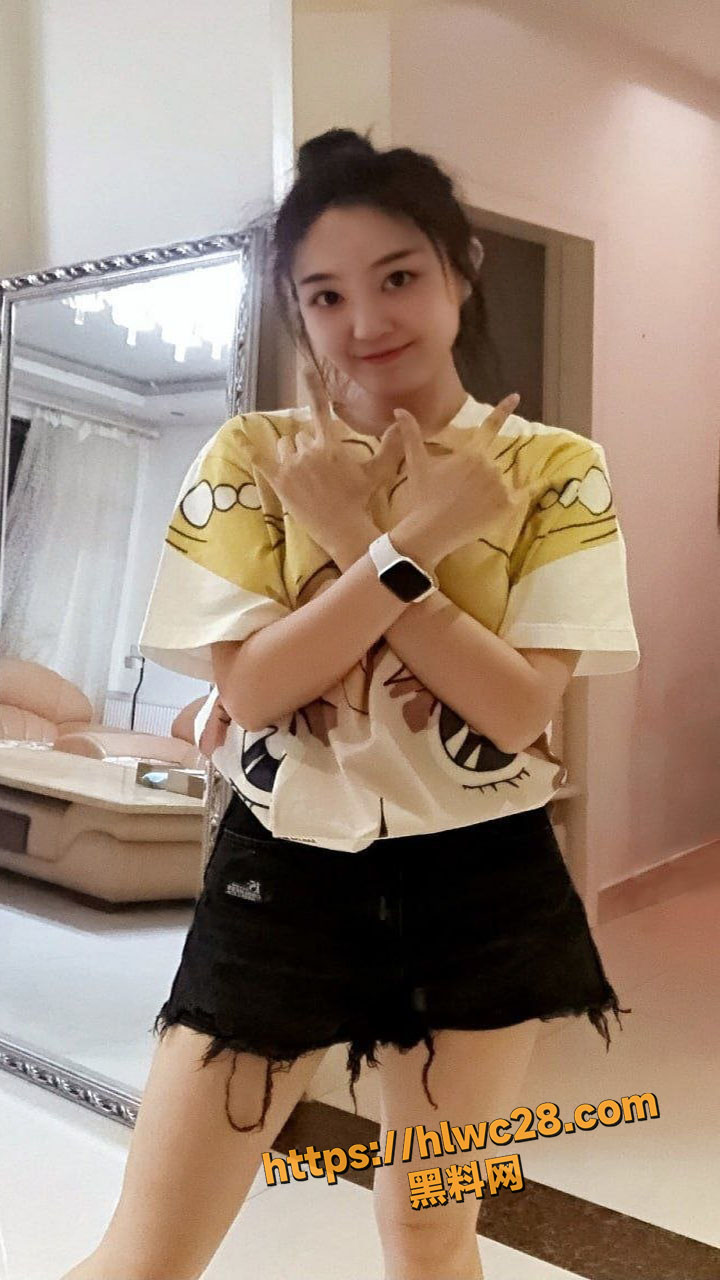 西南交通大学舞蹈生情趣制服反差骚母狗 金主无套猛操骚穴 私下调教极致放浪