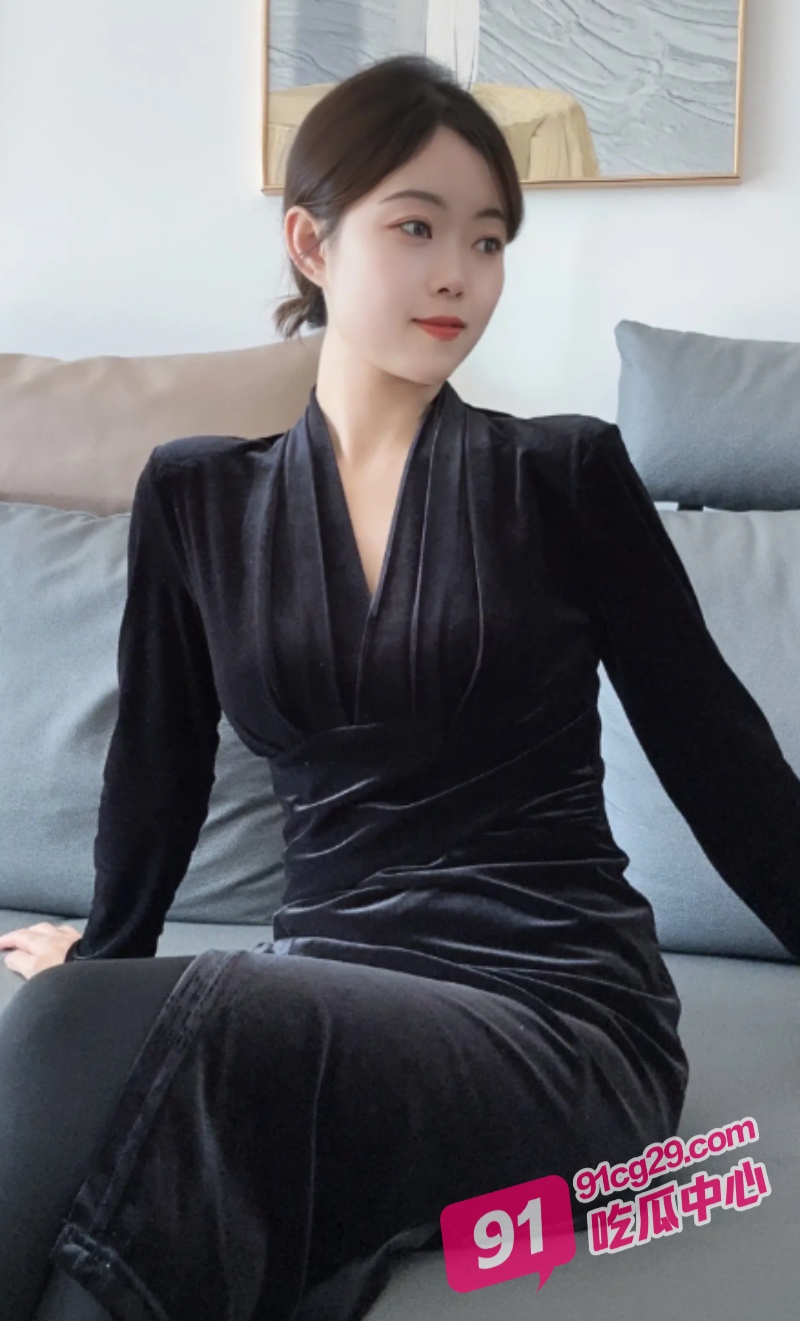 河南人妻张丽丽 婚后被老公调教口交 打开了性世界的大门！ 配图2