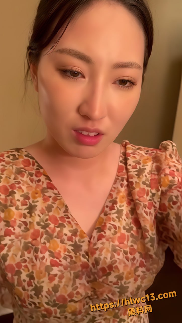 极品美少妇 潘妹 性爱视频合集流出 全程露脸 表情骚浪入髓