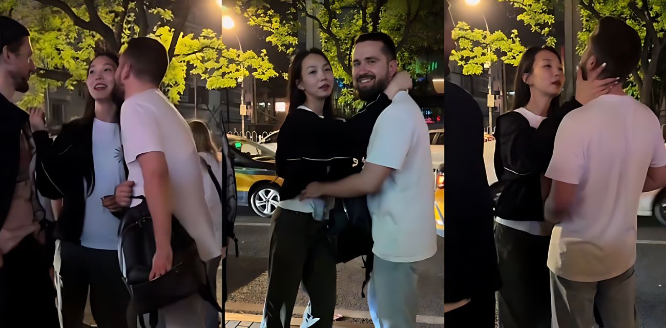 北京三里屯酒吧门口 媚洋婊当众一拖二老外 3P视频曝光 亚洲马桶果真名不虚传！