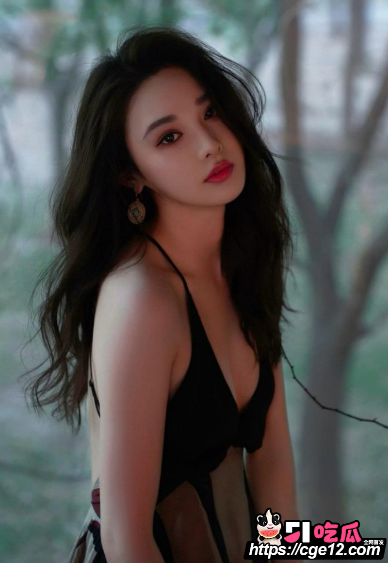 彭小苒七夕被曝恋情06