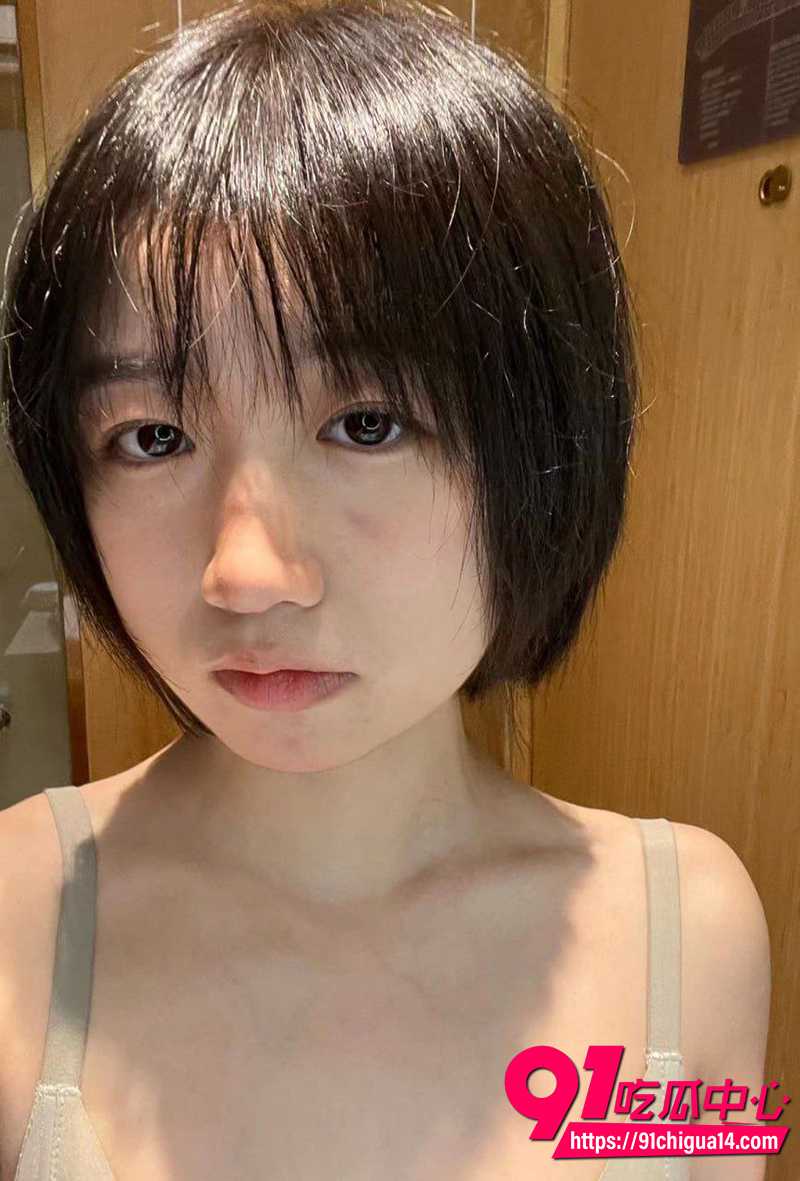 河北工商学院眼镜婊张思柠  4