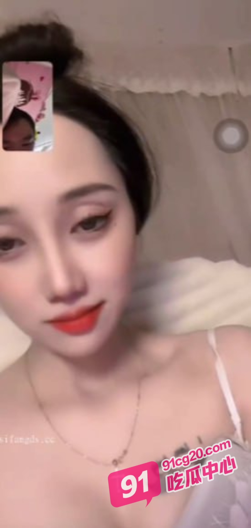 快手抖音18w粉丝 梦兮 大奶博主被爆出性感艳照！双奶堪称F罩杯届的顶流 配图6