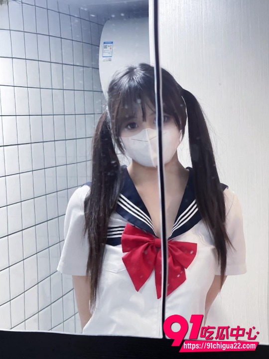 D罩杯的一线天女儿2