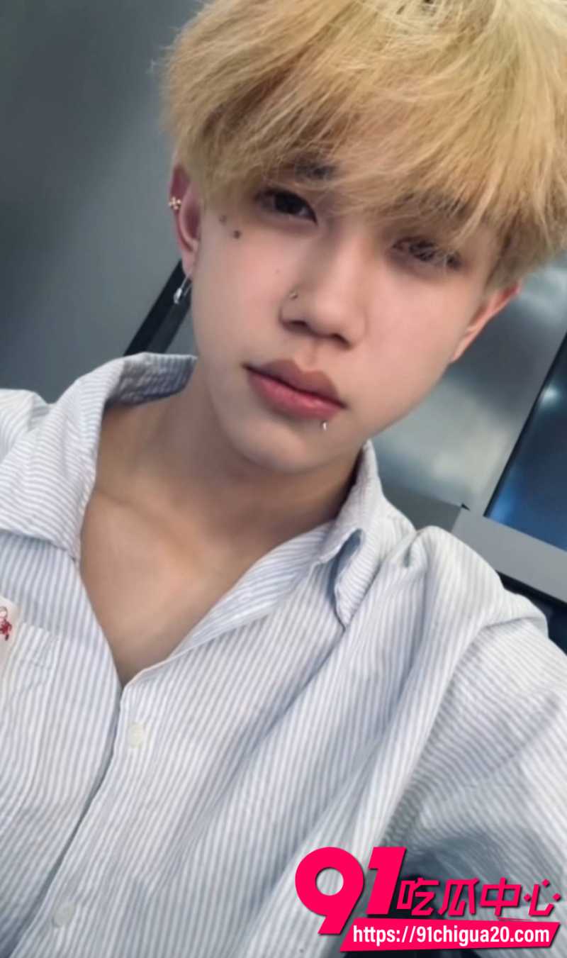 快手男网红零碎桐人设崩塌逼迫女友堕胎脚踏多条船5 快手男网红零碎桐人设崩塌逼迫女友堕胎脚踏多条船5