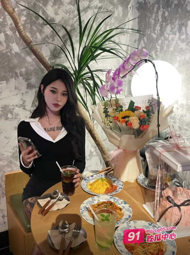 云南时间管理大师江辉 在杭州三天约八个 大量聊天记录曝光！ 配图41