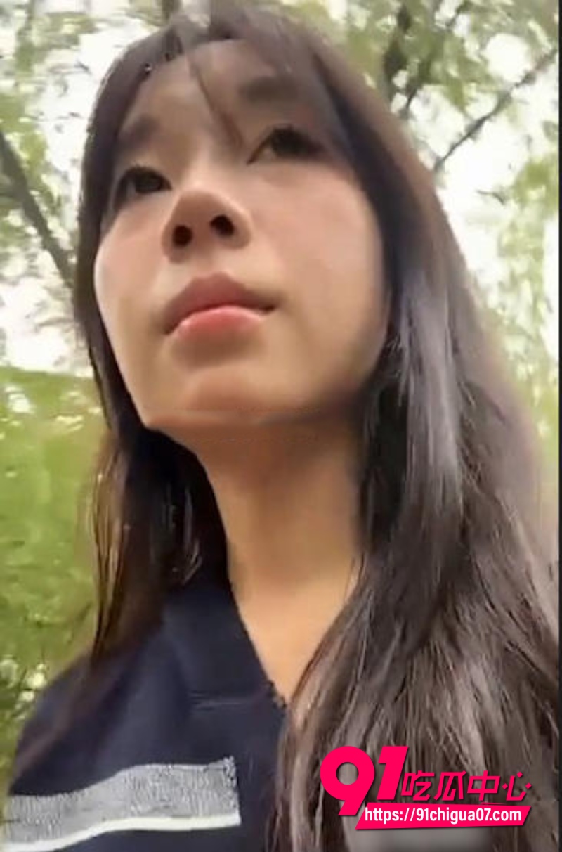极品反差嫩妹 百变七酱 新作流出 户外裸体露出揉奶扣穴 全裸勾引外卖员看门大爷和按摩师骚劲爆棚