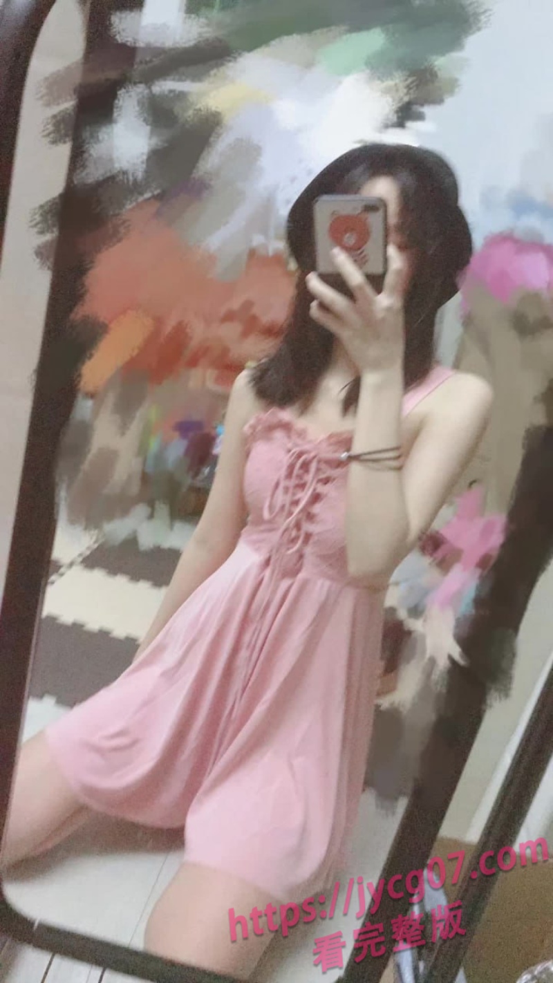 北京女大凌旭华道具私拍曝光！清纯脸蛋＋情欲动作反差感爆表 配图2