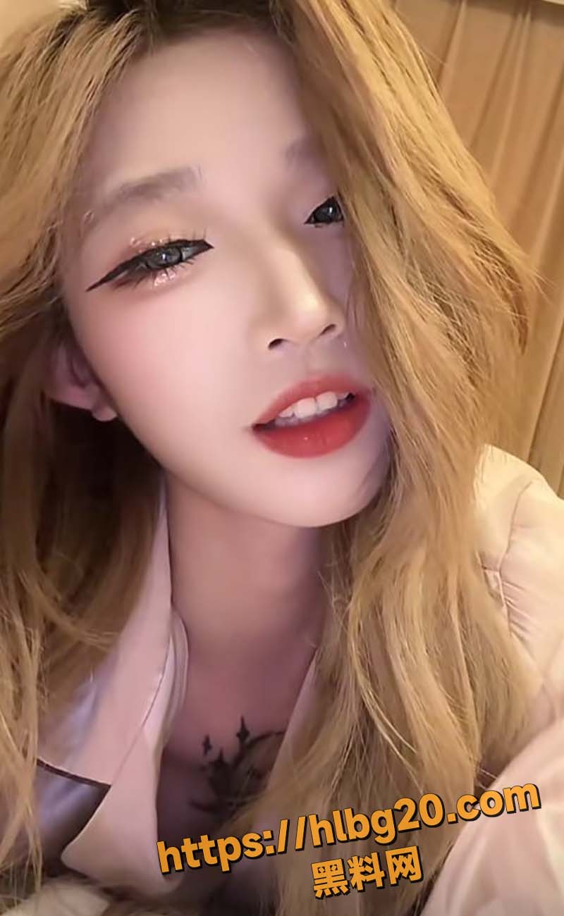 抖音顶级网红 李恩熙 露脸露点裸舞大尺度福利 这颜值身材太绝了吧 网友炸锅