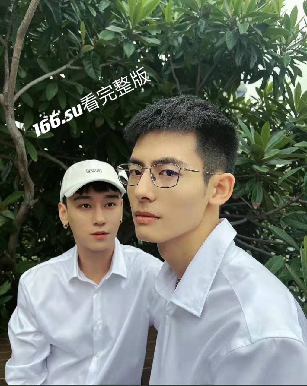 抖音百万粉丝gay主播脏脏星Ztar背着老攻偷情视频流出大尺度激情性爱