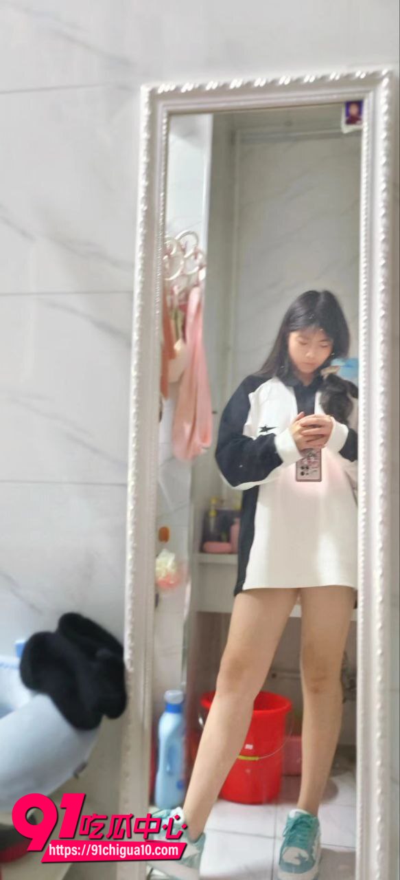 伊犁师范大学田祎宸不雅视频3