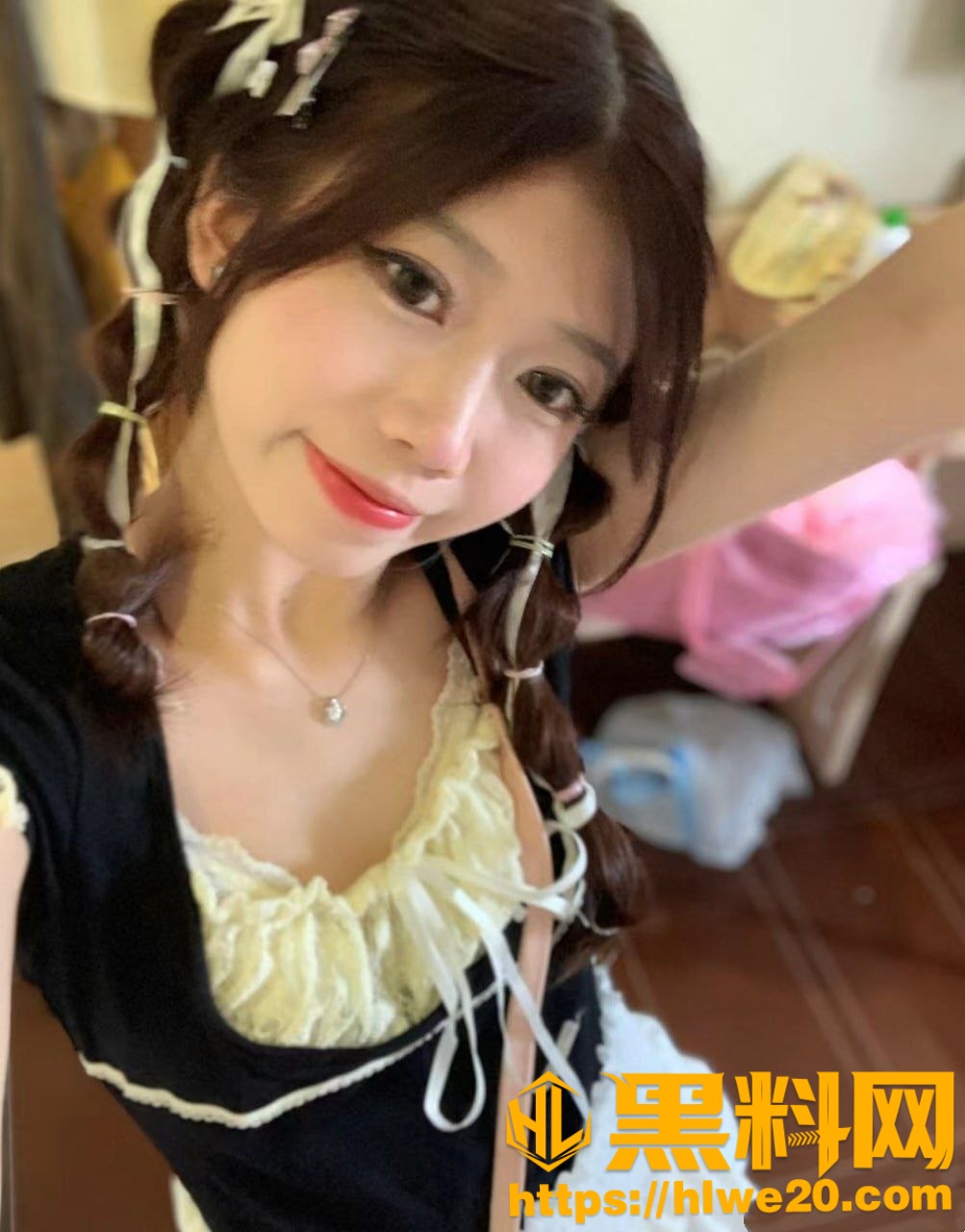 极品高颜值萌妹 私密自拍流出 全裸露脸抠穴自慰 上演极致反差