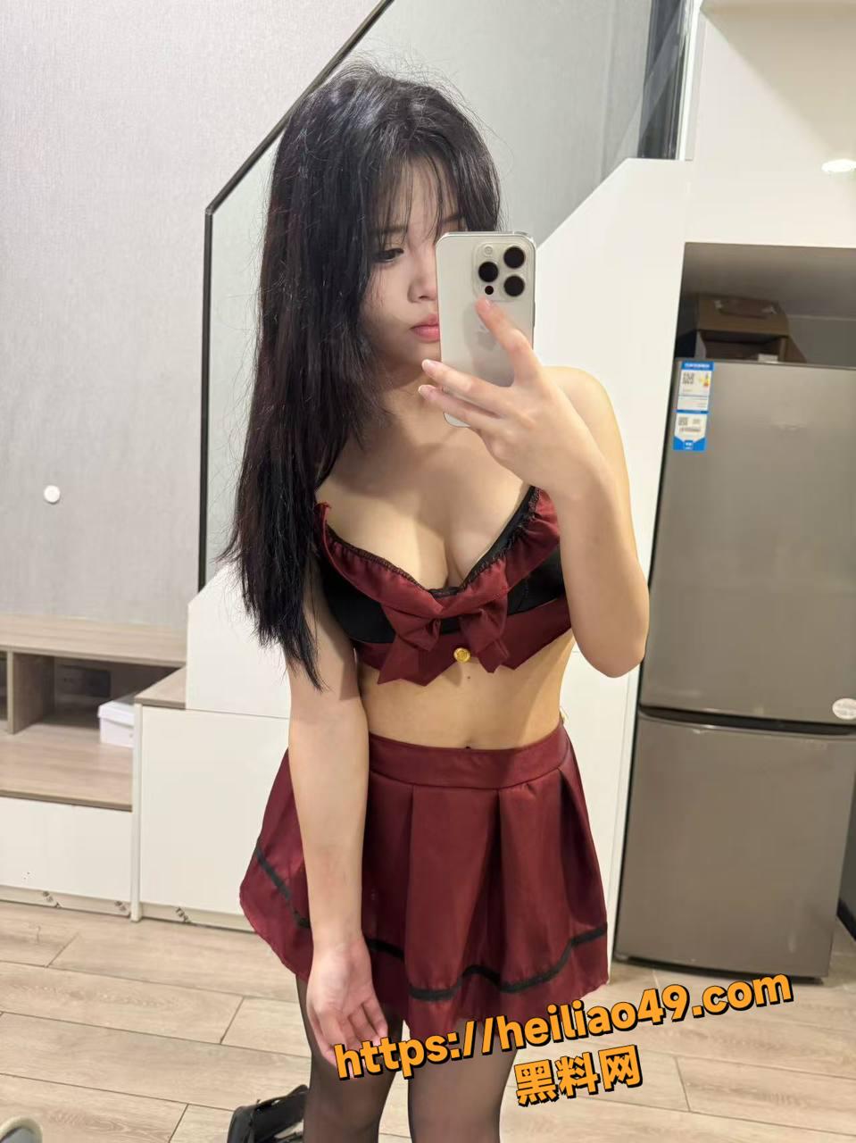 湖南18岁精神小妹 欢欢 露脸性爱视频泄露 童颜巨乳勾引炮友 被猛干粉嫩小穴