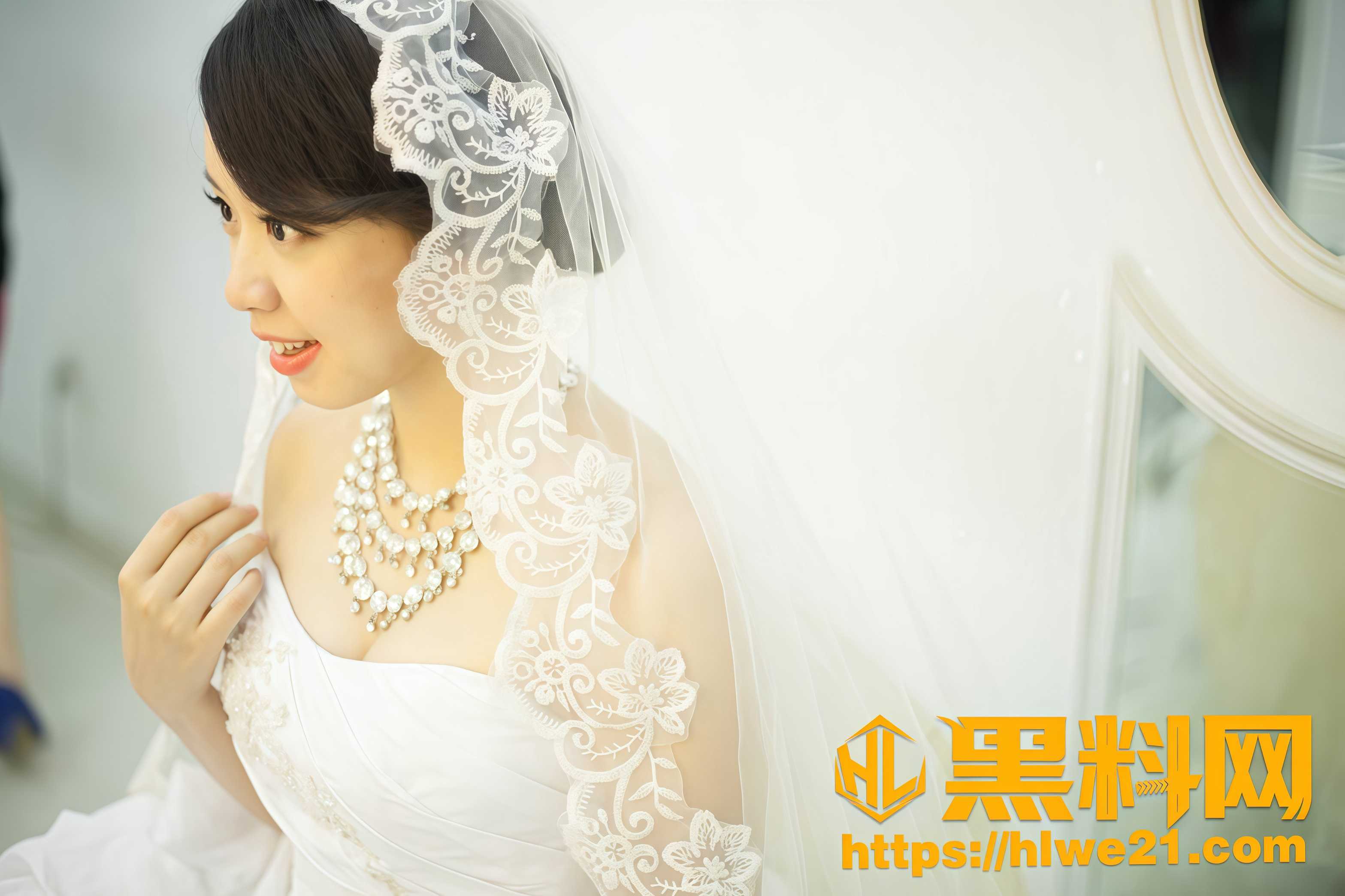 江西眼镜新娘 吴萍 表面清纯温柔 私下骚浪母狗本性尽露