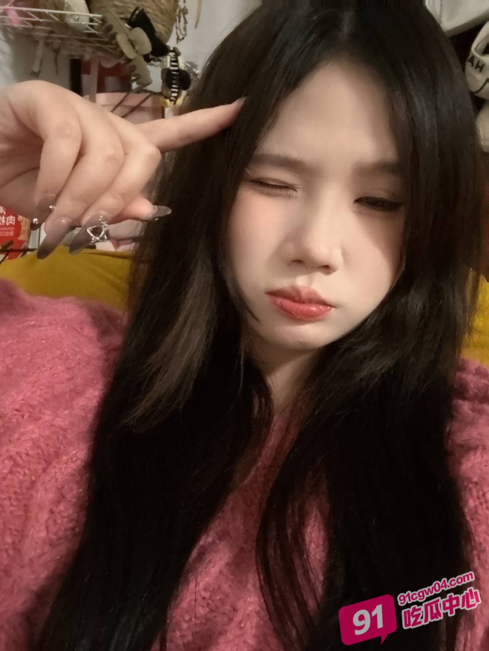 趁着姐姐不在家 石家庄漂亮小姨子赵甜甜酒后勾引姐夫上床 深情口交爆操射逼 配图2