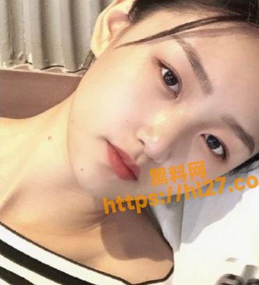 中国民航大学骚空姐的榨精骚脸 洗澡偷拍加后入视频流出 颜值担当