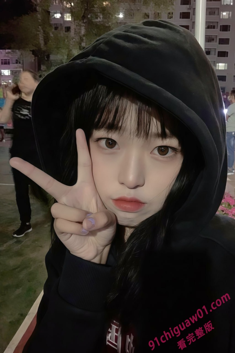 豫章师范学院吴美娟私拍流出 各种黑丝足交视频火爆校园网