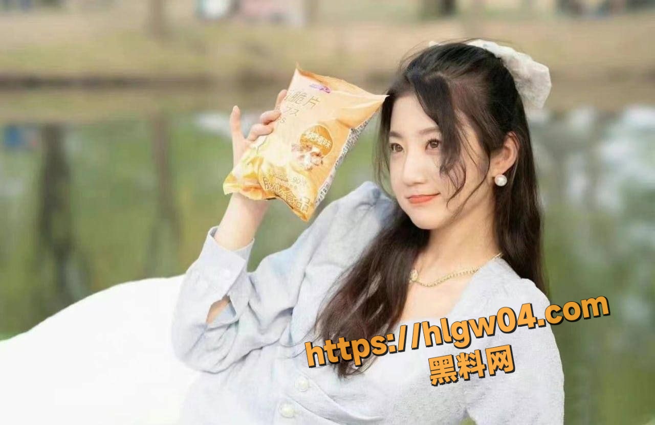 吉林警花 张津瑜 与吕总大尺度性爱视频流出 深喉口交 女上位骑乘 反差私生活 引热议！