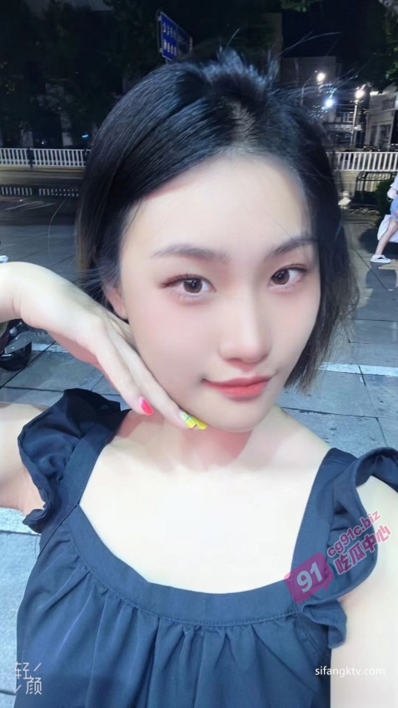 大连外语大学校花性爱视频流出～外表清纯床上风骚 清纯的脸蛋绝配淫荡的叫声