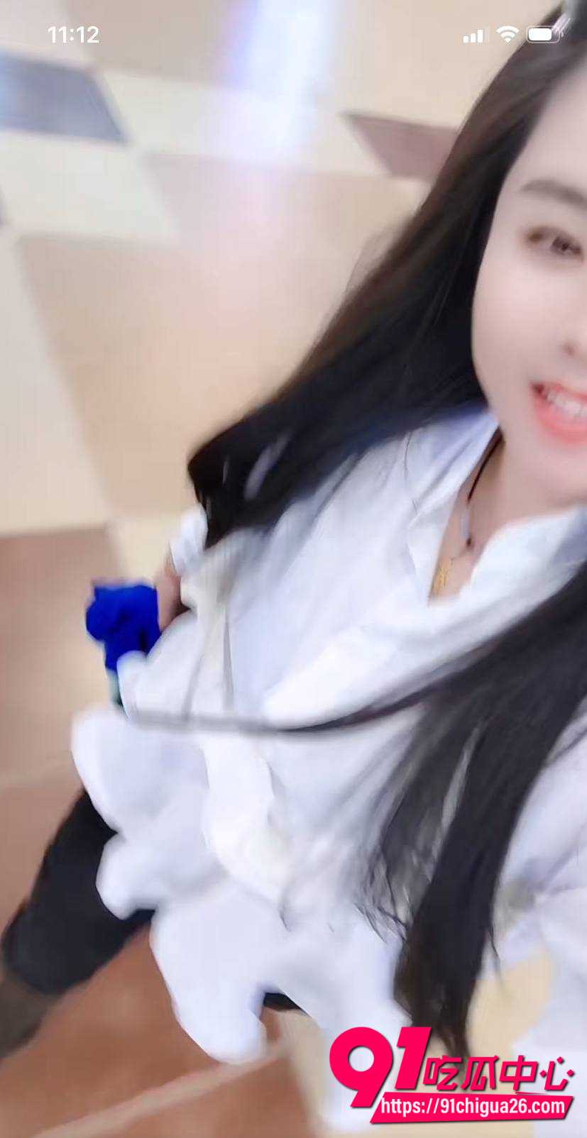 户外露出顶级博主妩媚婷儿4 户外露出顶级博主妩媚婷儿4