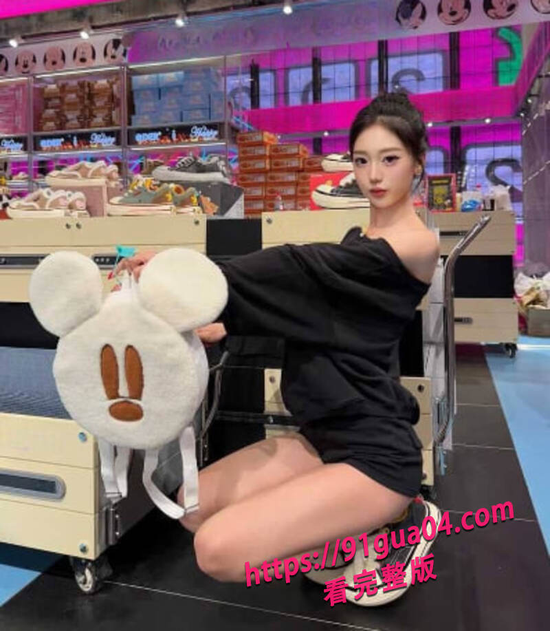 哥哥威胁妹妹性爱03 哥哥威胁妹妹性爱03