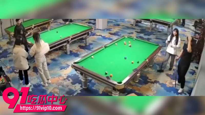 海口台球厅2V5砍人案现场监控1 海口台球厅2V5砍人案现场监控1