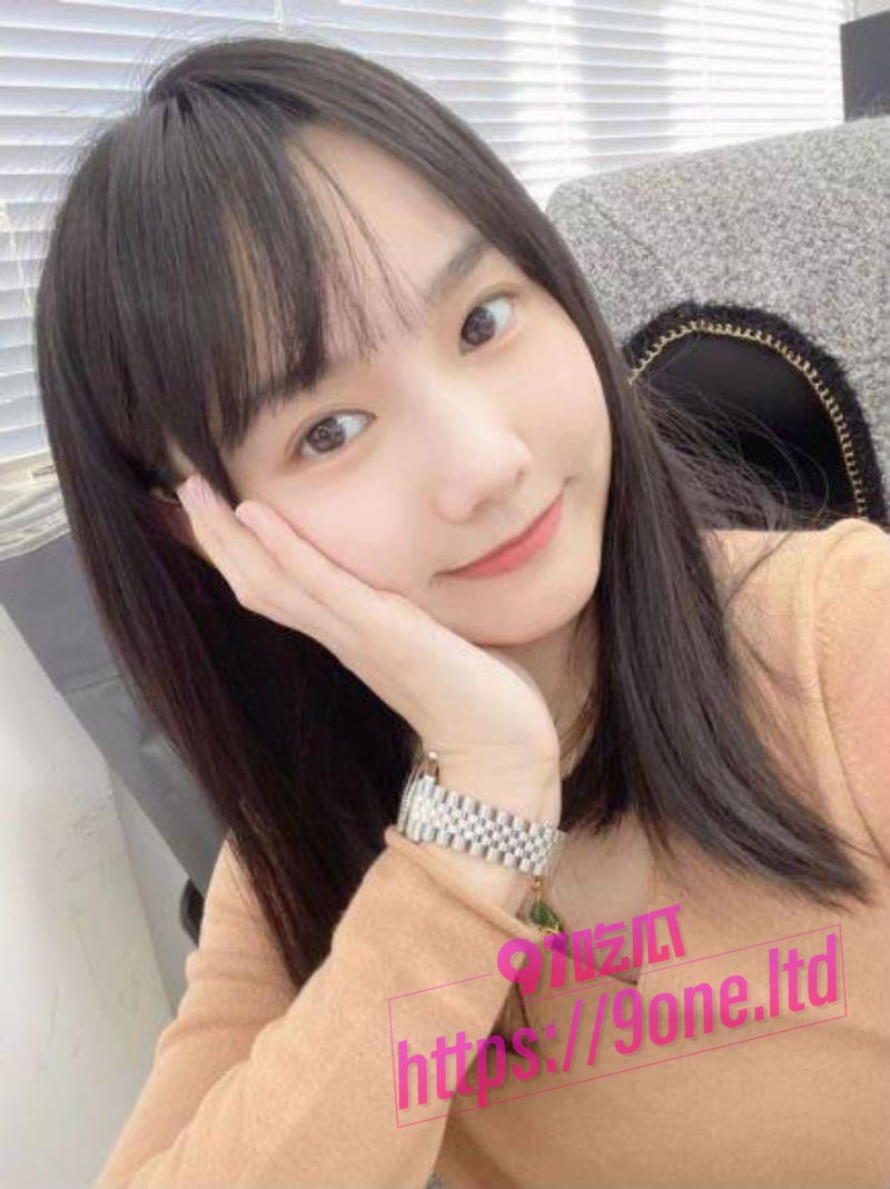 强上写作业的妹妹 干到一半老妈竟然上楼了 最惊心动魄的一次！