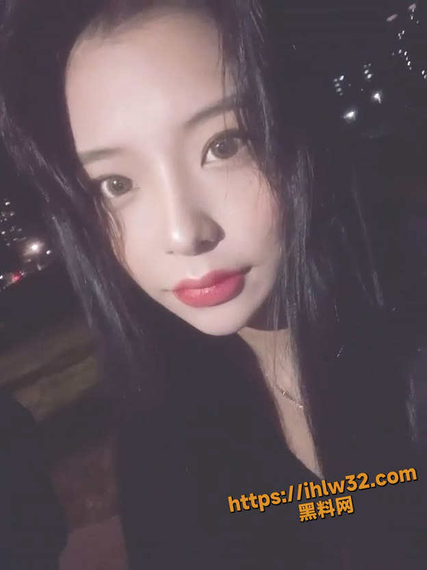 清纯初恋脸颜值妹子与男友自拍恩爱视频流出 女主皮肤又白又嫩年轻小妹好讨人喜！