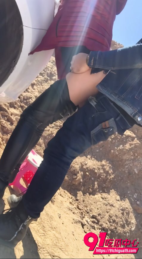 91玉儿与网友户外野战视频3