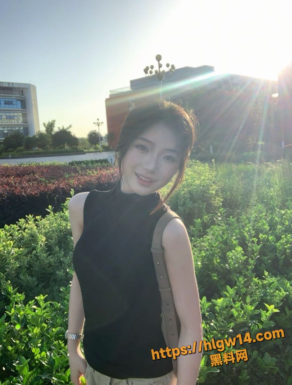 广东省阳江市江城区00后新婚小夫妇做爱视频合集 高颜优质素人修手机时被修理工流出！