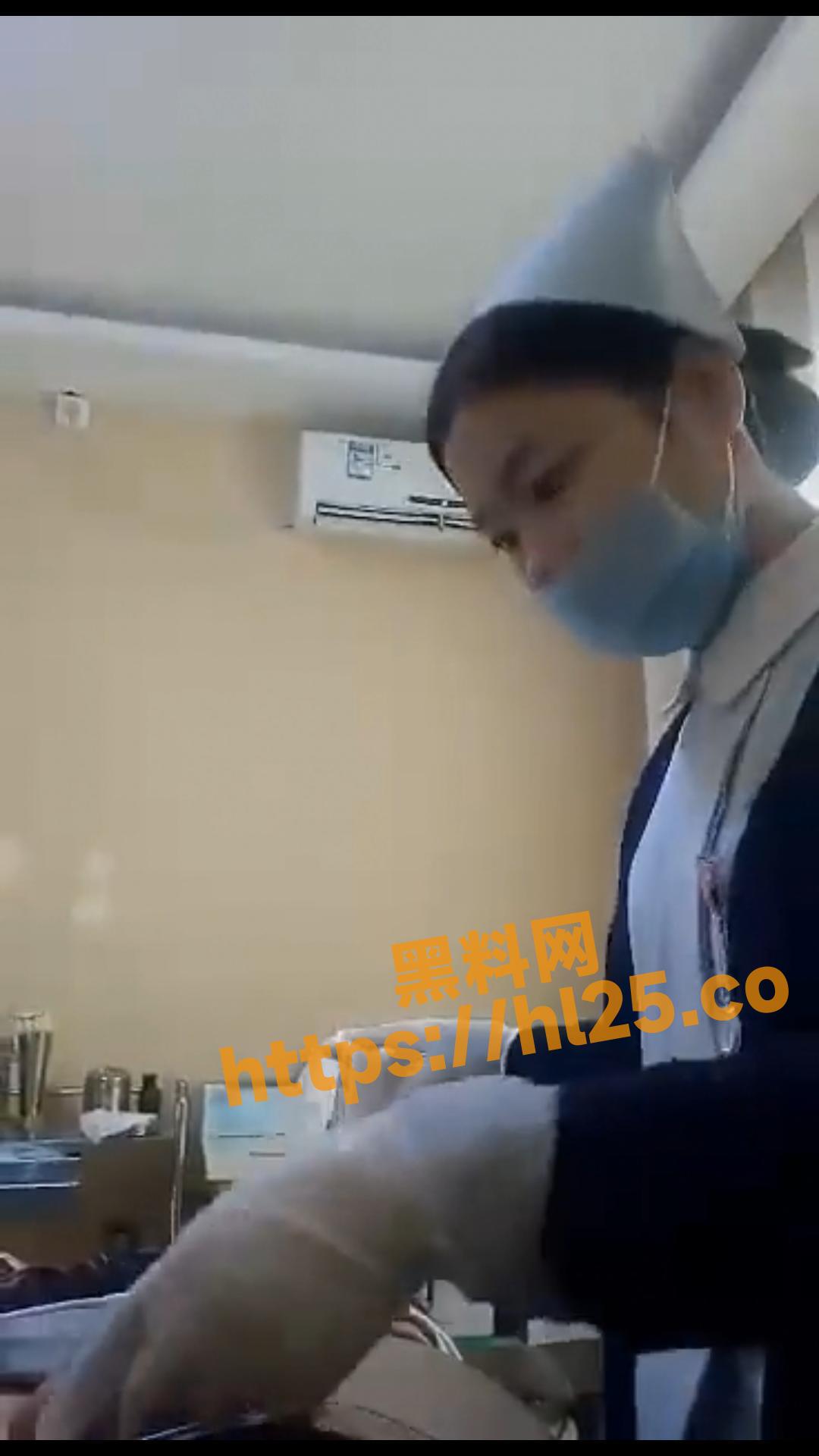 男科医院小护士给鸡巴剃毛包扎时居然硬了！亮点在于对白听听小护士是怎么说的！