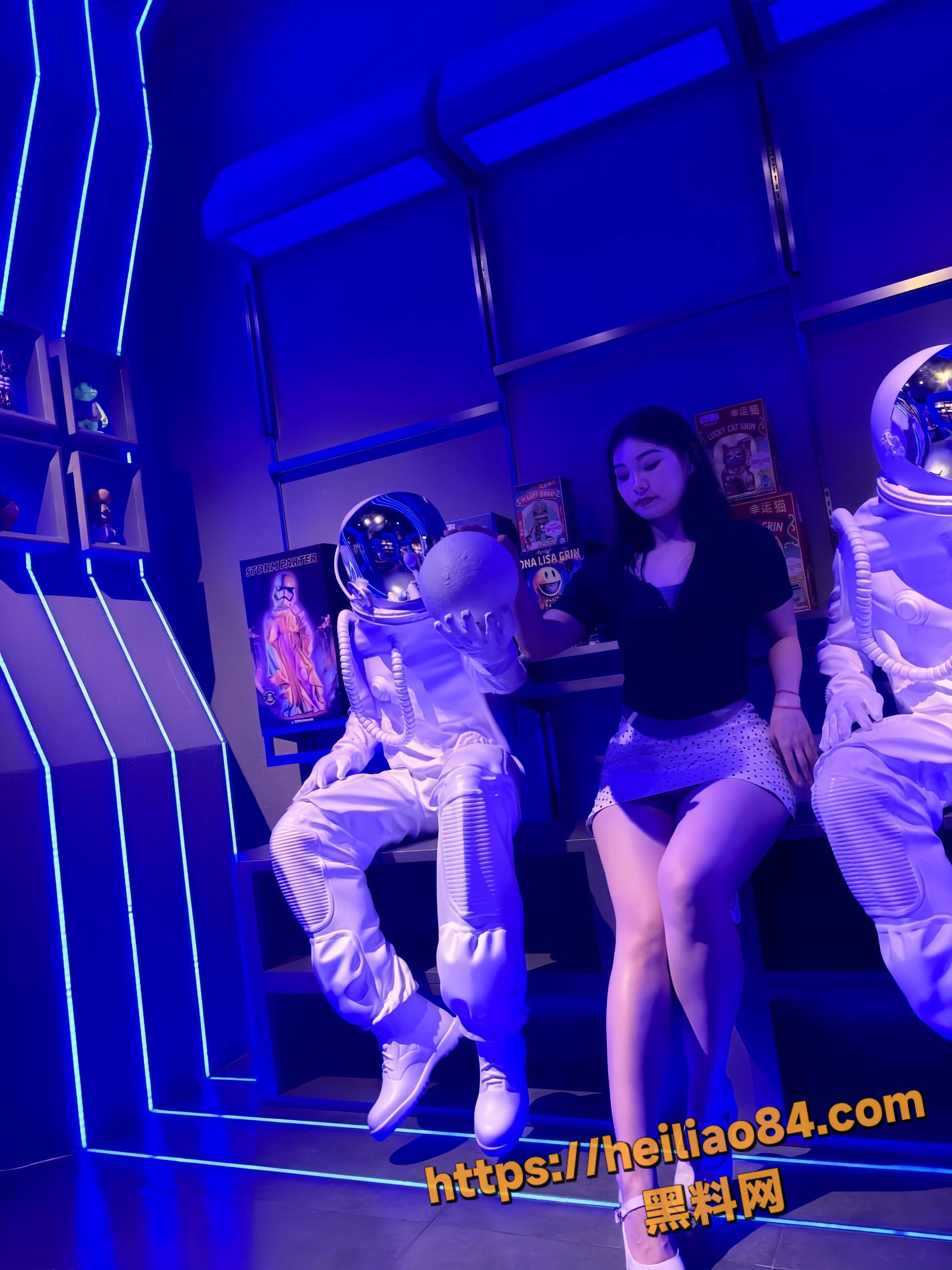小红书旅游博主 周依玲 与男友性爱视频泄密 反差少妇床上M属性拉满极度骚浪！