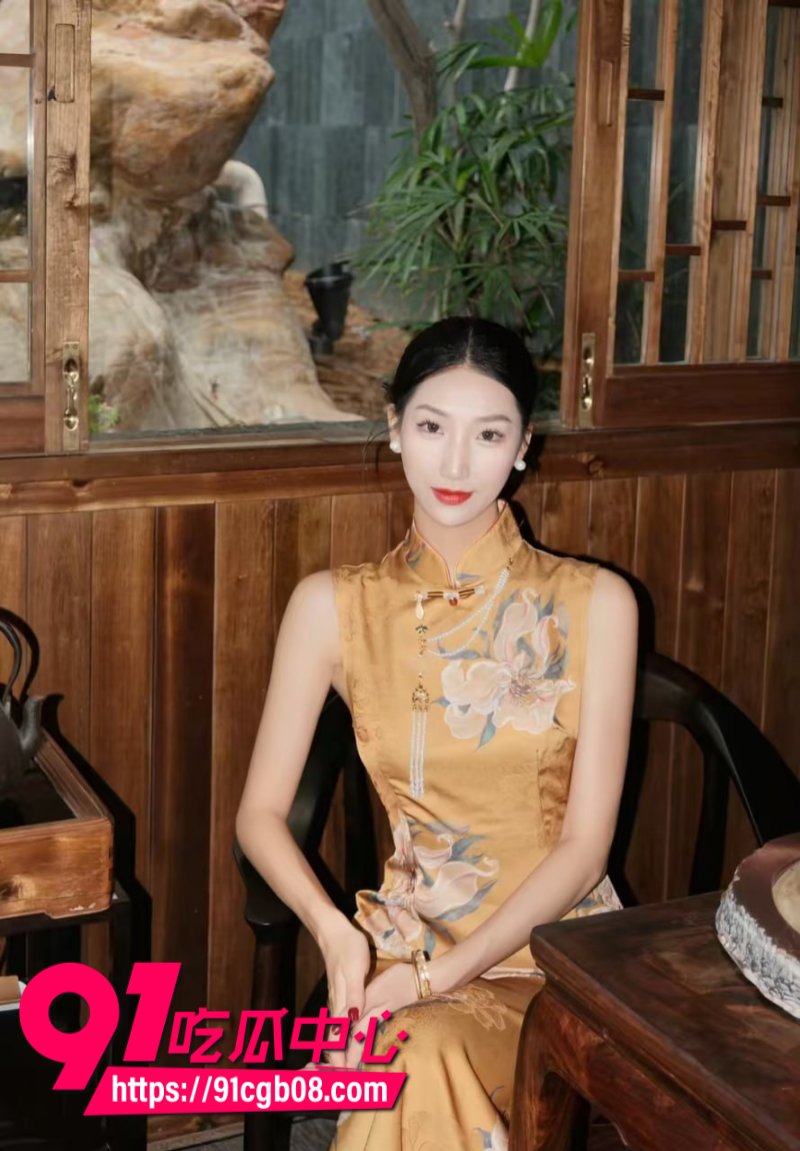 青岛工学院女教师 韩艳芳 被老公用药物控制 沦为胯下玩物被多人群奸