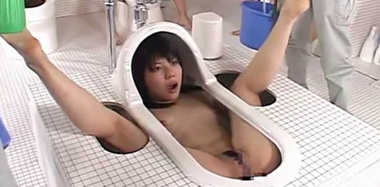 RCT-098 成为厕所的女性 骚穴被无数男人轮番玷污 泡在精液尿水里 彻底成为公共肉便器