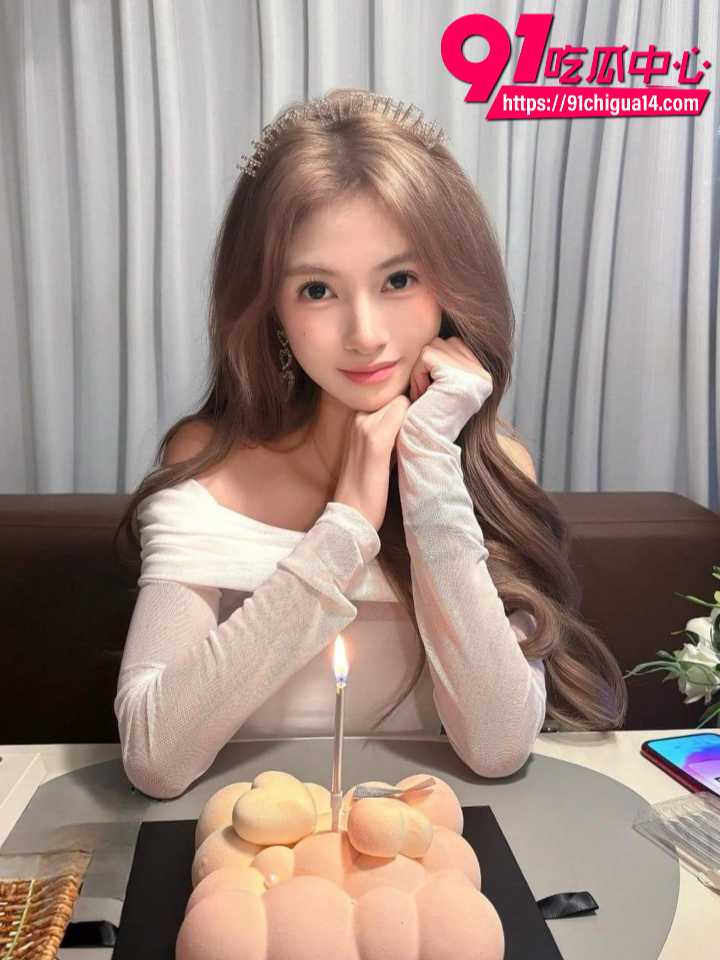 抖音高颜值美妆博主小小舒私下被男友狂操3 抖音高颜值美妆博主小小舒私下被男友狂操3