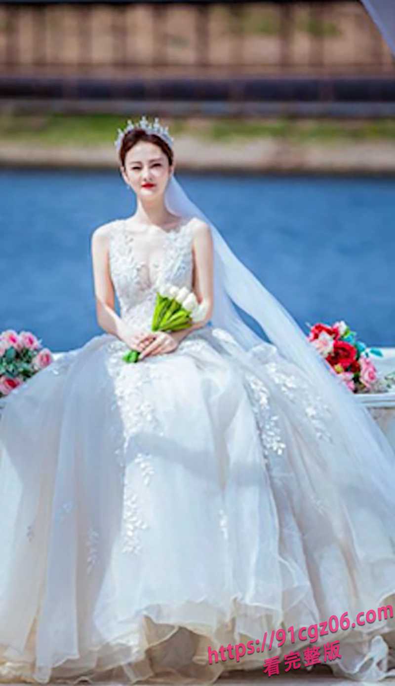 沈阳人妻与绿帽癖老公 老公玩腻后约好友轮番开发 群交完美露脸